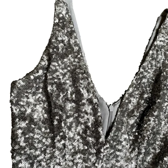 Dress the Population Harper Gown XS Silver Sequin Mermaid Formal Evening Dress - Picture 9 of 16